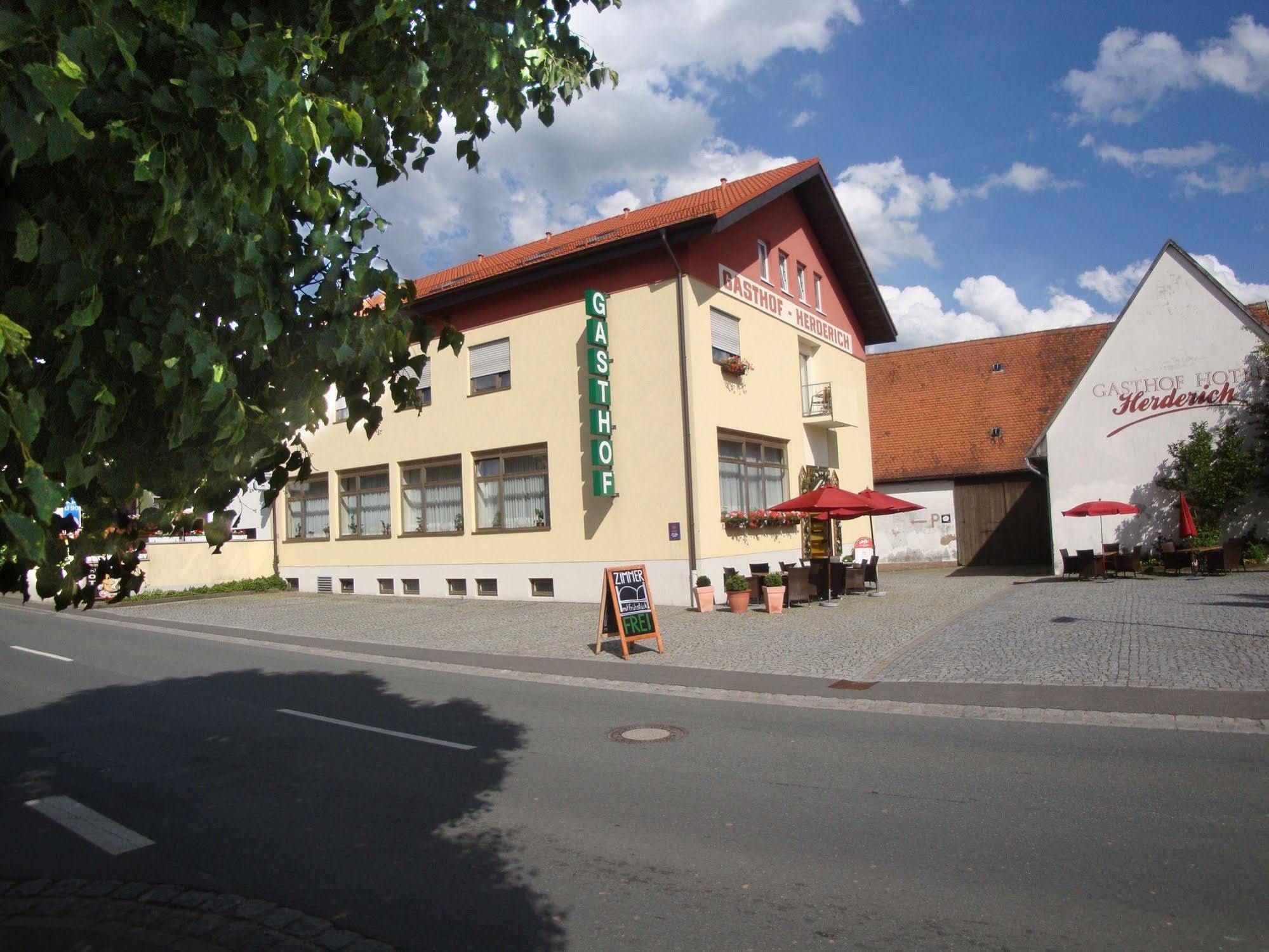 Hotel Gasthof Herderich Schlüsselfeld Exterior foto