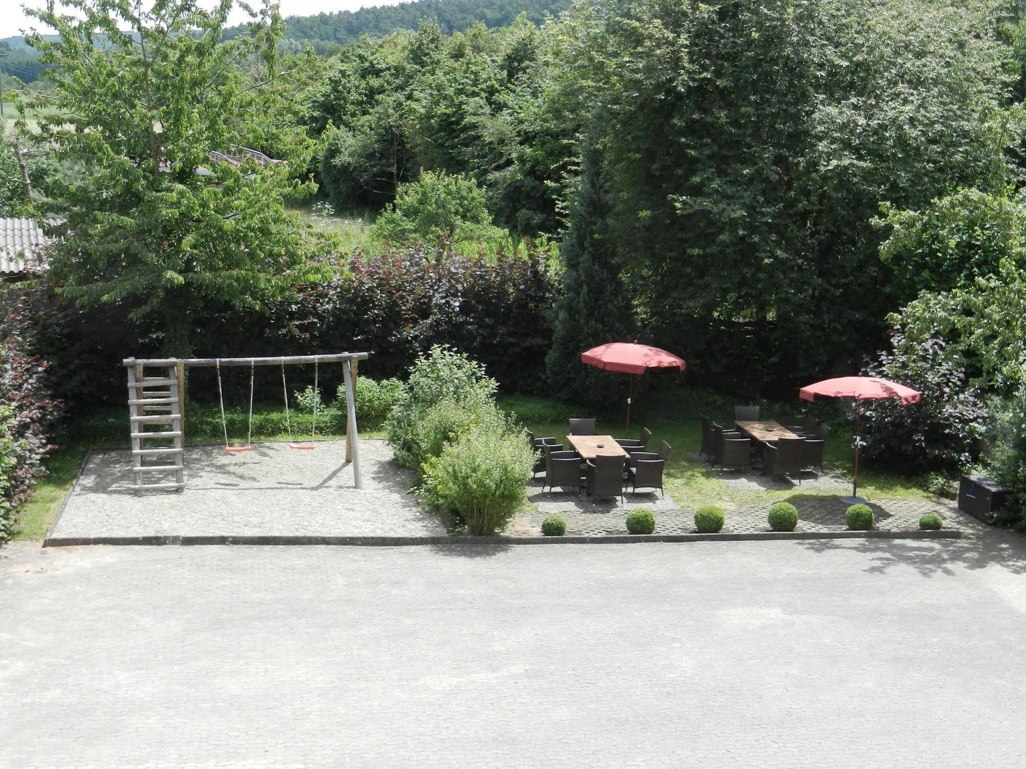 Hotel Gasthof Herderich Schlüsselfeld Exterior foto